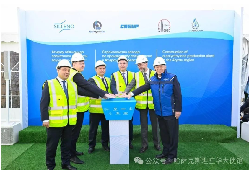 1743559258867185.png image.png